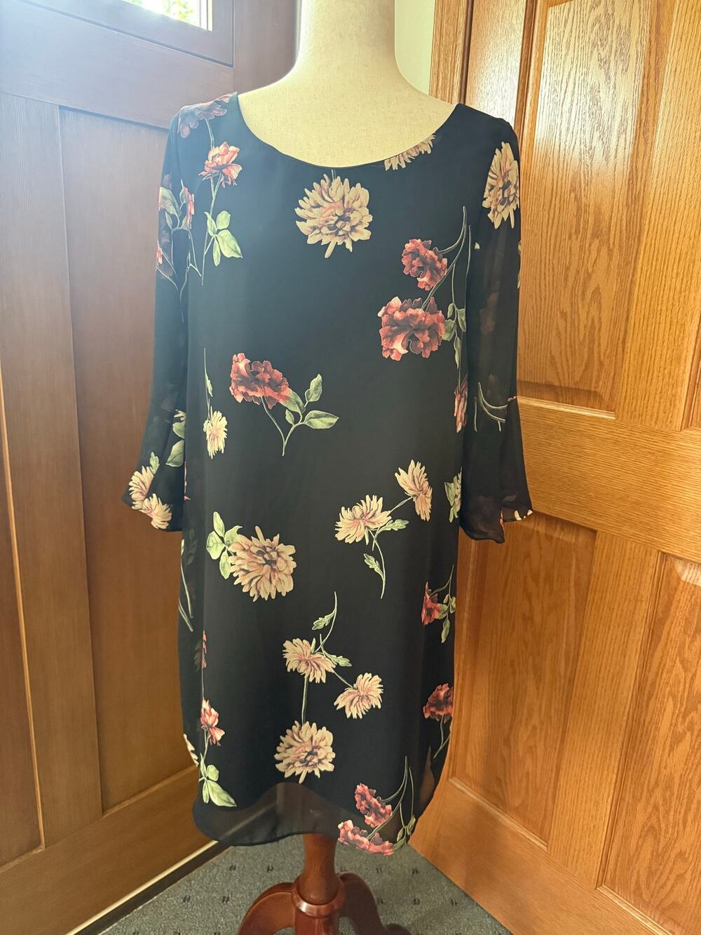 First Love Floral Boho Romantic Dress Size Medium